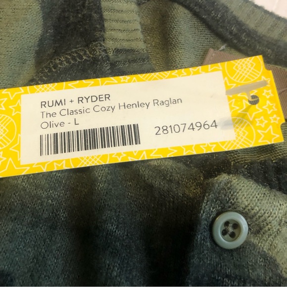 NWT Rumi + Ryder The Classic Cozy Henley Raglan Olive Camouflage Size L (12-14) - Picture 7 of 8